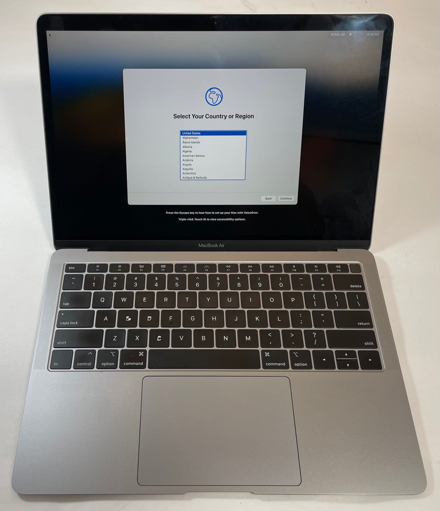 APPLE MacBook Air A1932 2018 13" i5 8210Y 256GB 8GB SSD Gray Sonoma -SEE PHOTOS