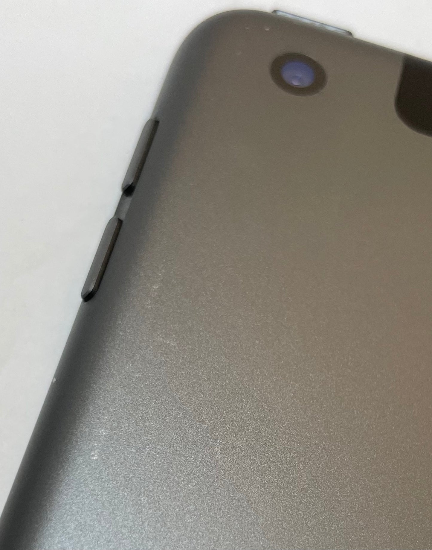 APPLE iPad 9th Gen A2603 10.2" Tablet 64GB Unlocked Space Gray iOS -Very Good