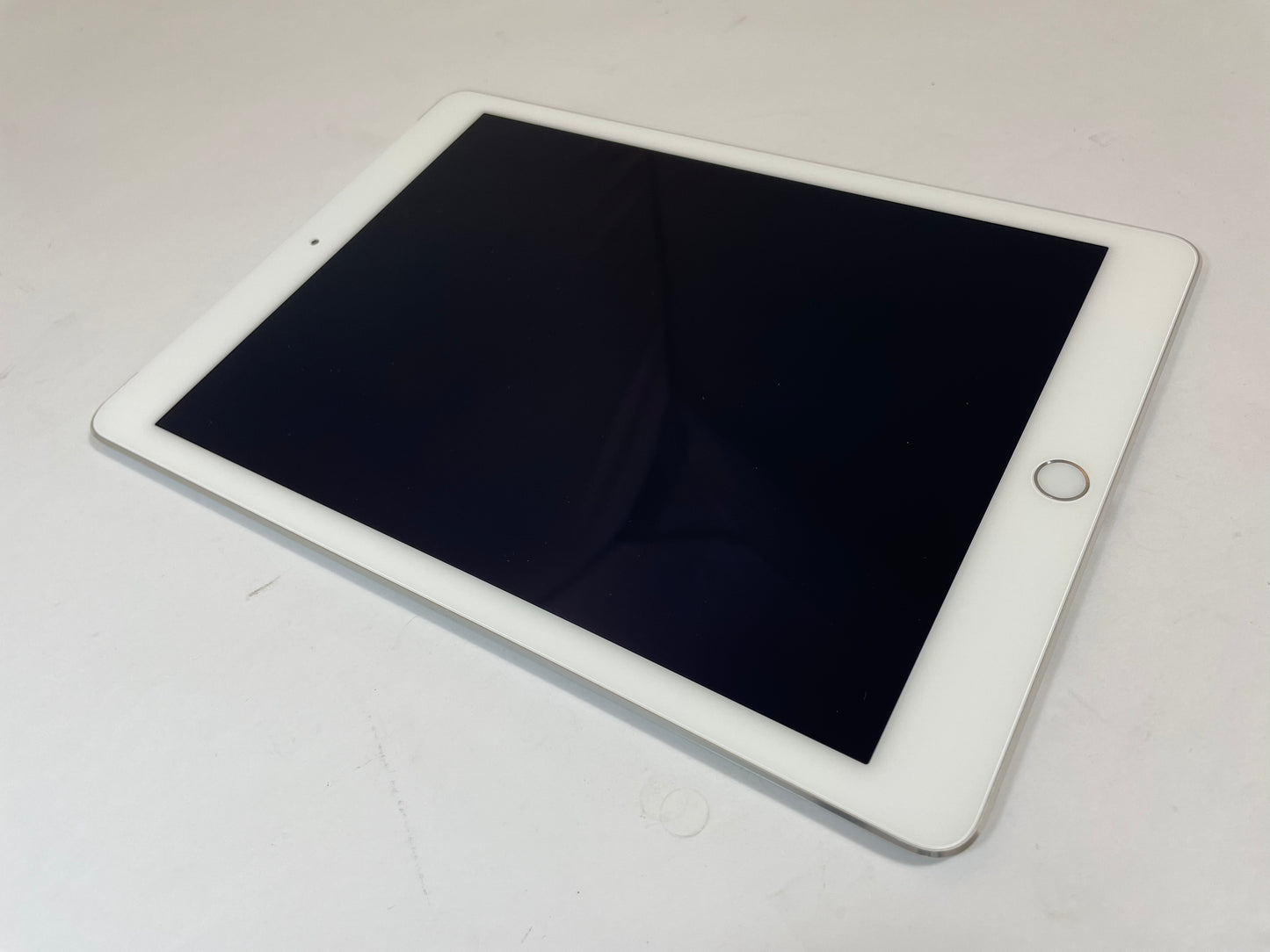 APPLE iPad Air 2 A1567 64GB WiFi Only Silver & White iOS