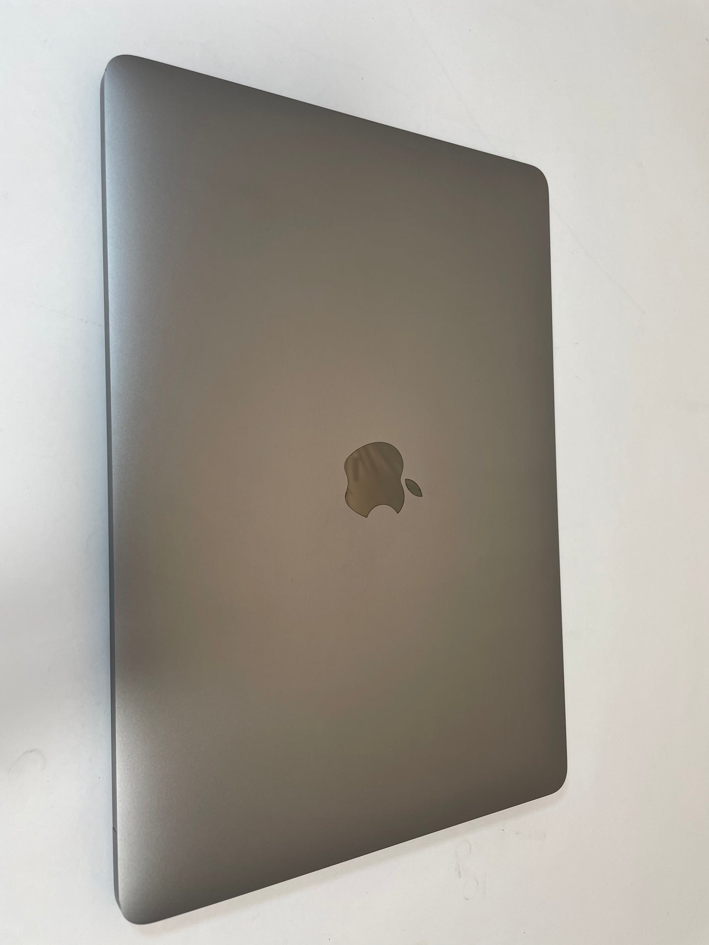 APPLE MacBook Pro A2338 2020 M1 512GB 8GB Silver Sonoma -Very Good
