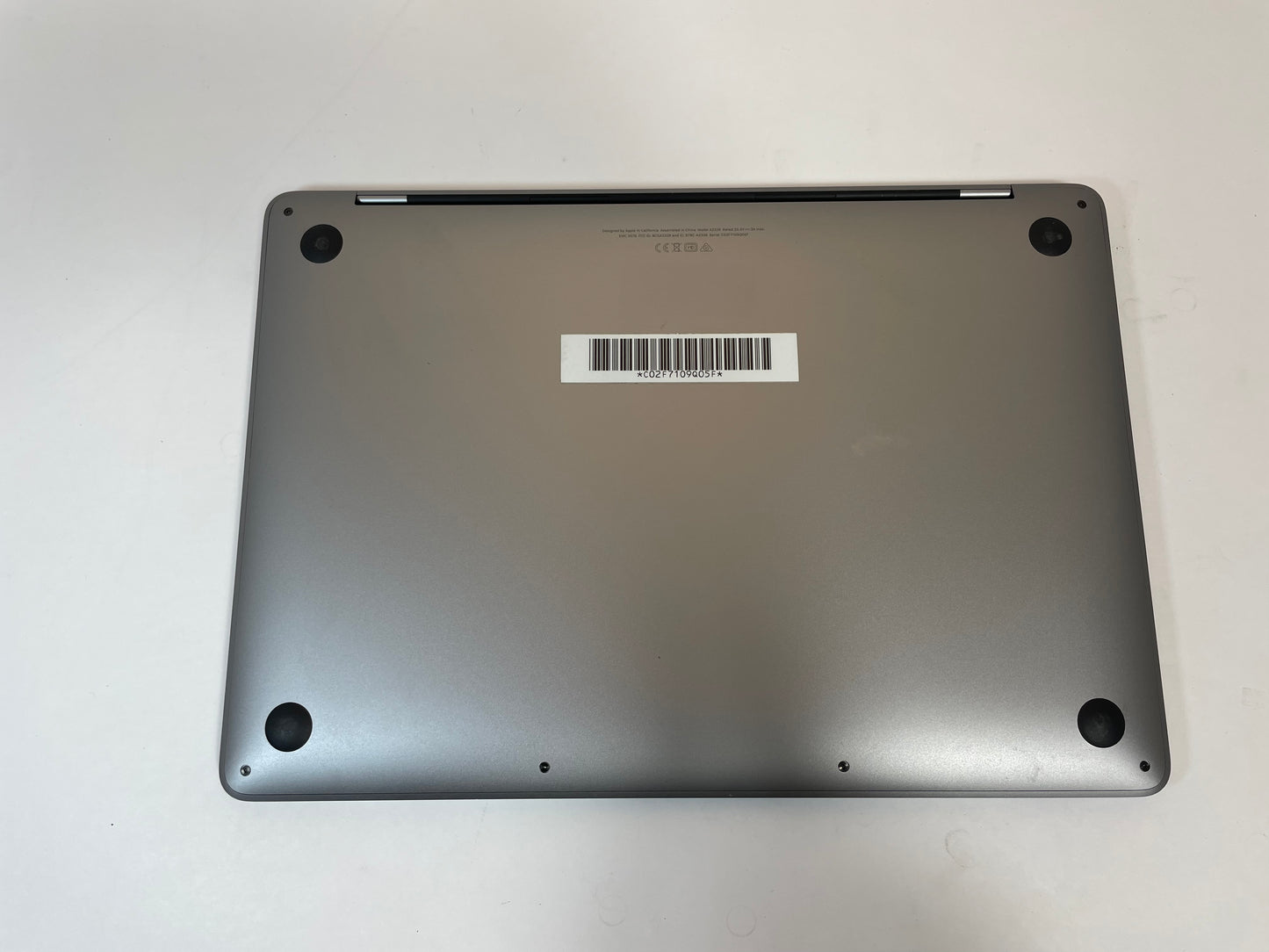 APPLE MacBook Pro A2338 2020 M1 512GB 8GB Silver Sonoma -Very Good