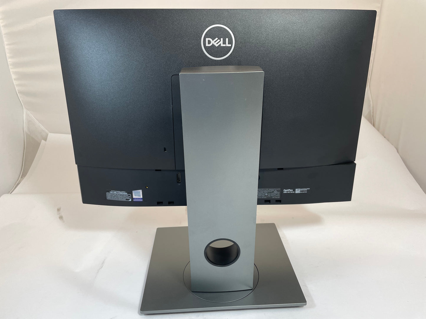 DELL Optiplex 3280 21.5" Touch AIO Core i5 1TB 8GB NVMe Windows 11 -Good