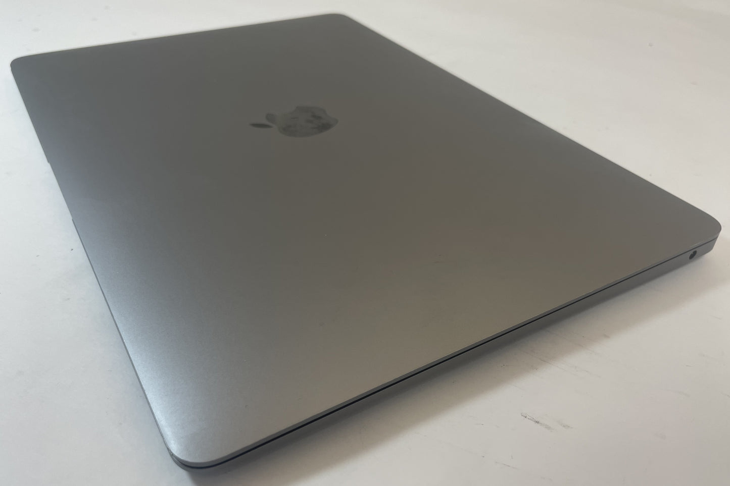 APPLE MacBook Air A2179 2020 13" Core i3 1000NG4 256GB 8GB SSD Gray Sonoma