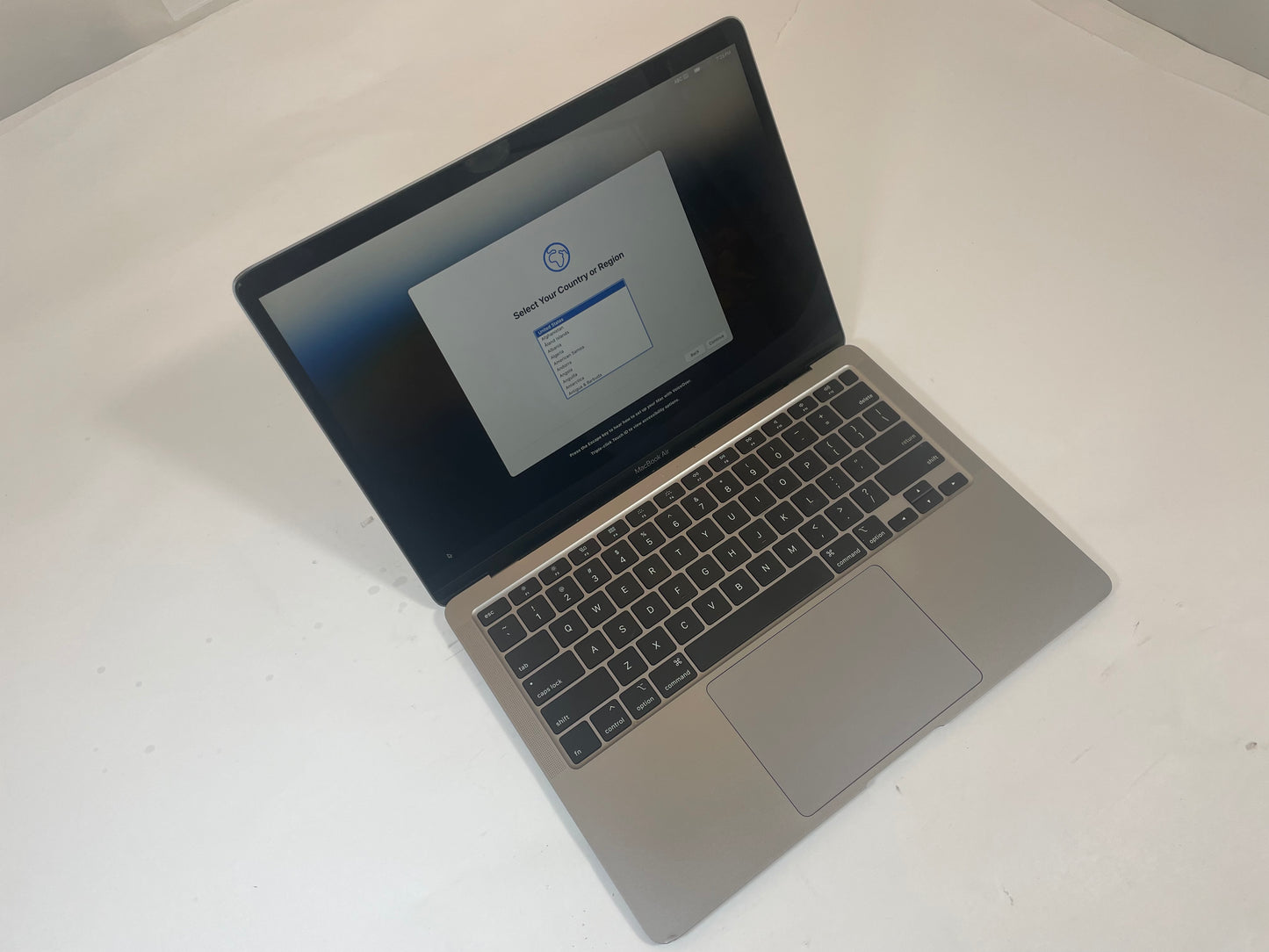 APPLE MacBook Air A2179 2020 13" Core i3 1000NG4 256GB 8GB SSD Gray Sonoma