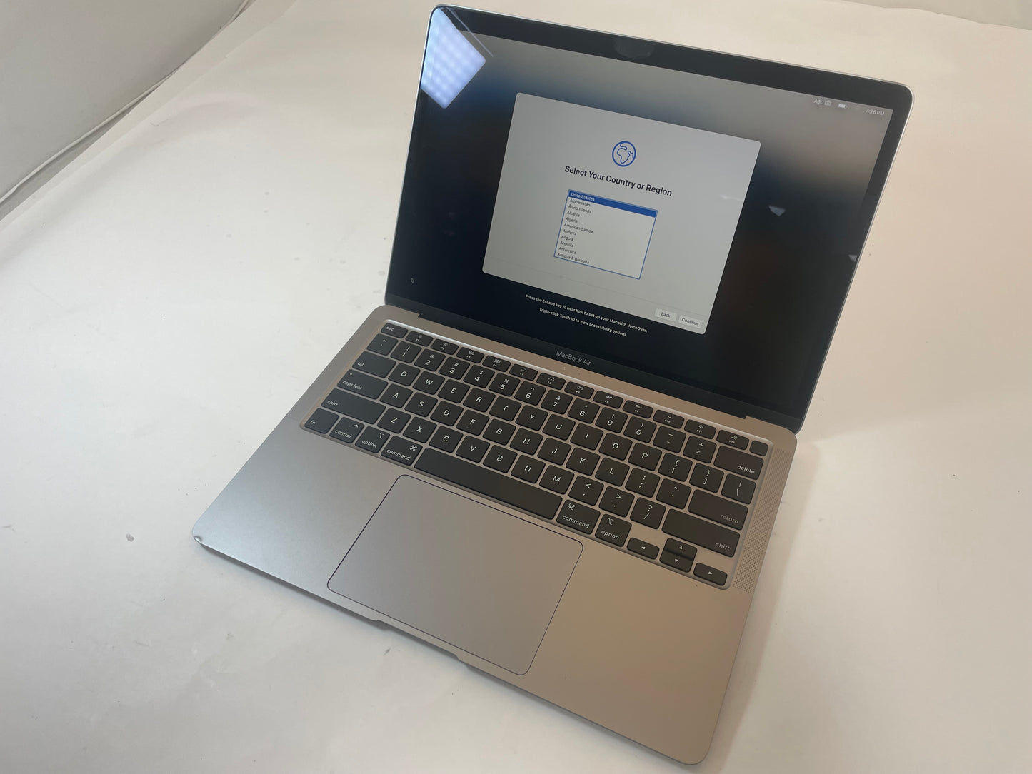 APPLE MacBook Air A2179 2020 13" Core i3 1000NG4 256GB 8GB SSD Gray Sonoma