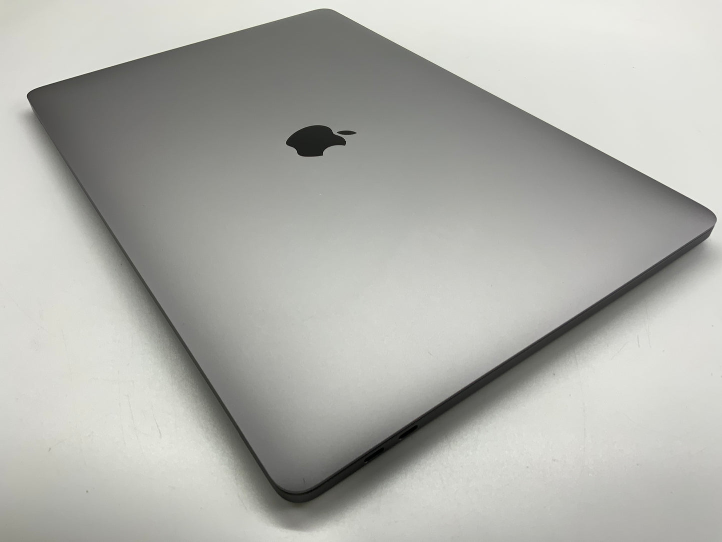 APPLE MacBook Pro A1990 2019 15" Core i9 9880H 512GB 16GB SSD Gray Sequoia