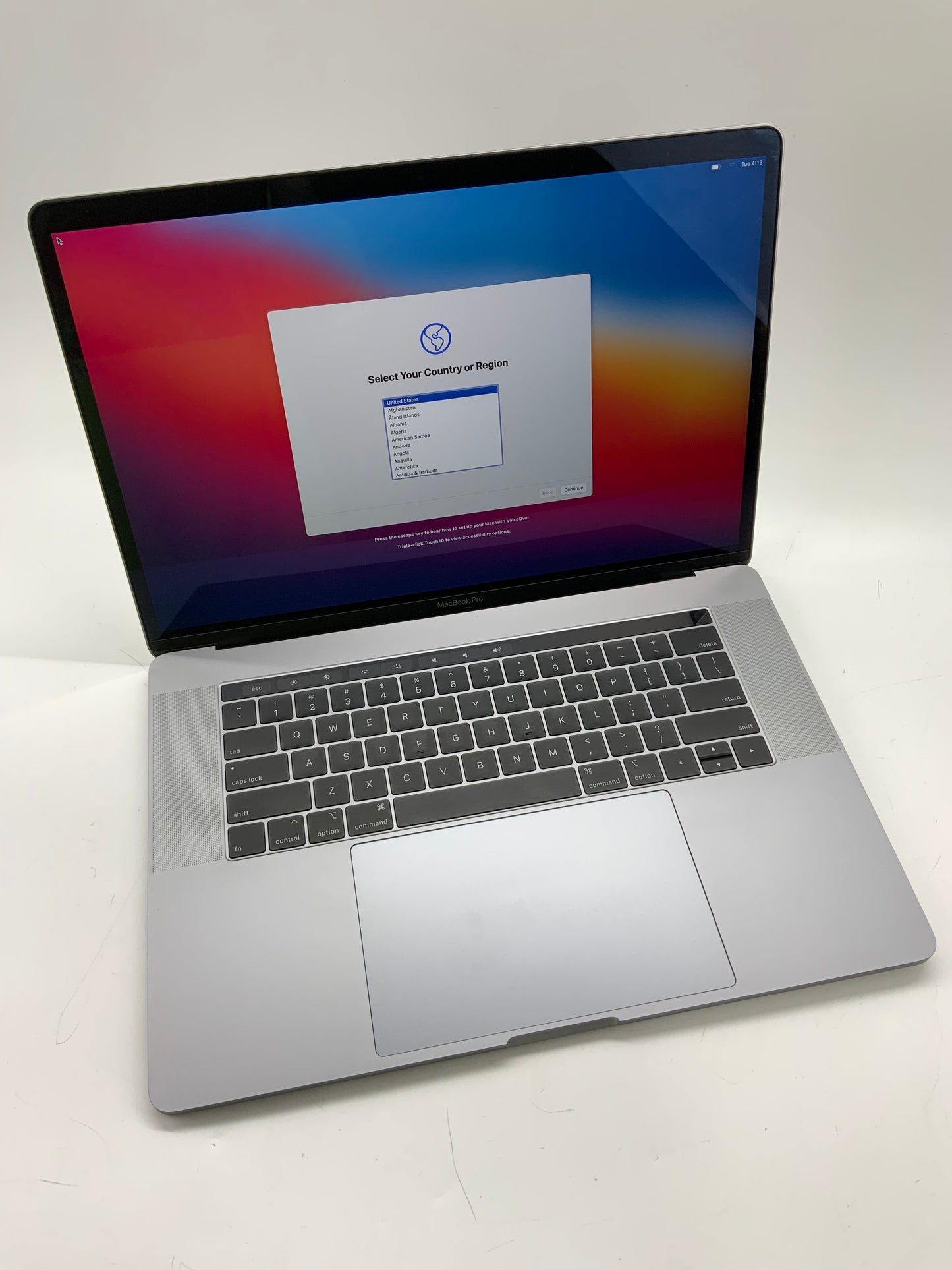 APPLE MacBook Pro A1990 2019 15" Core i9 9880H 512GB 16GB SSD Gray Sequoia