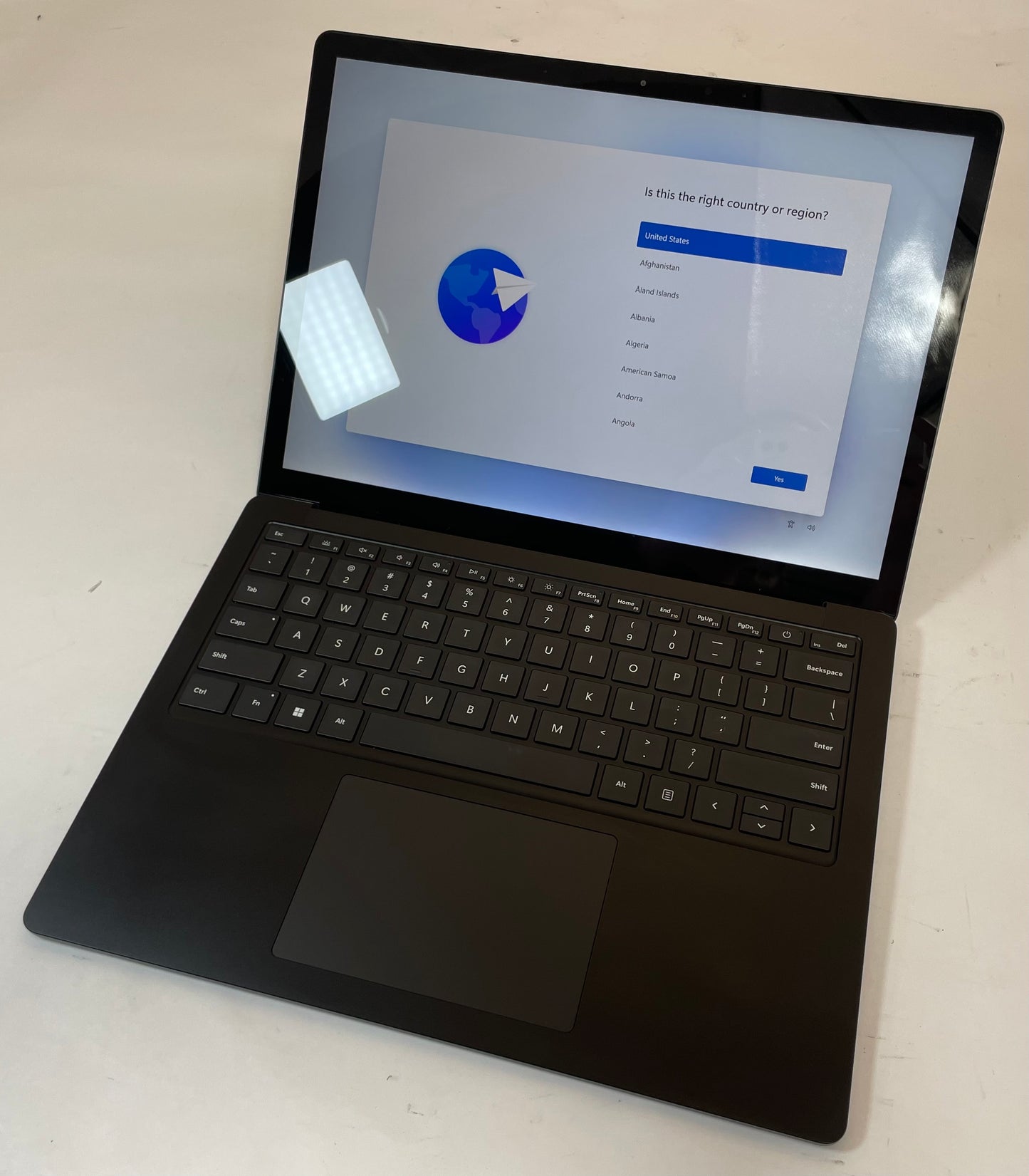 MICROSOFT SURFACE LAPTOP 5 13.5" Core i7 1265U 256GB 16GB NVMe WIN11 -Very Good