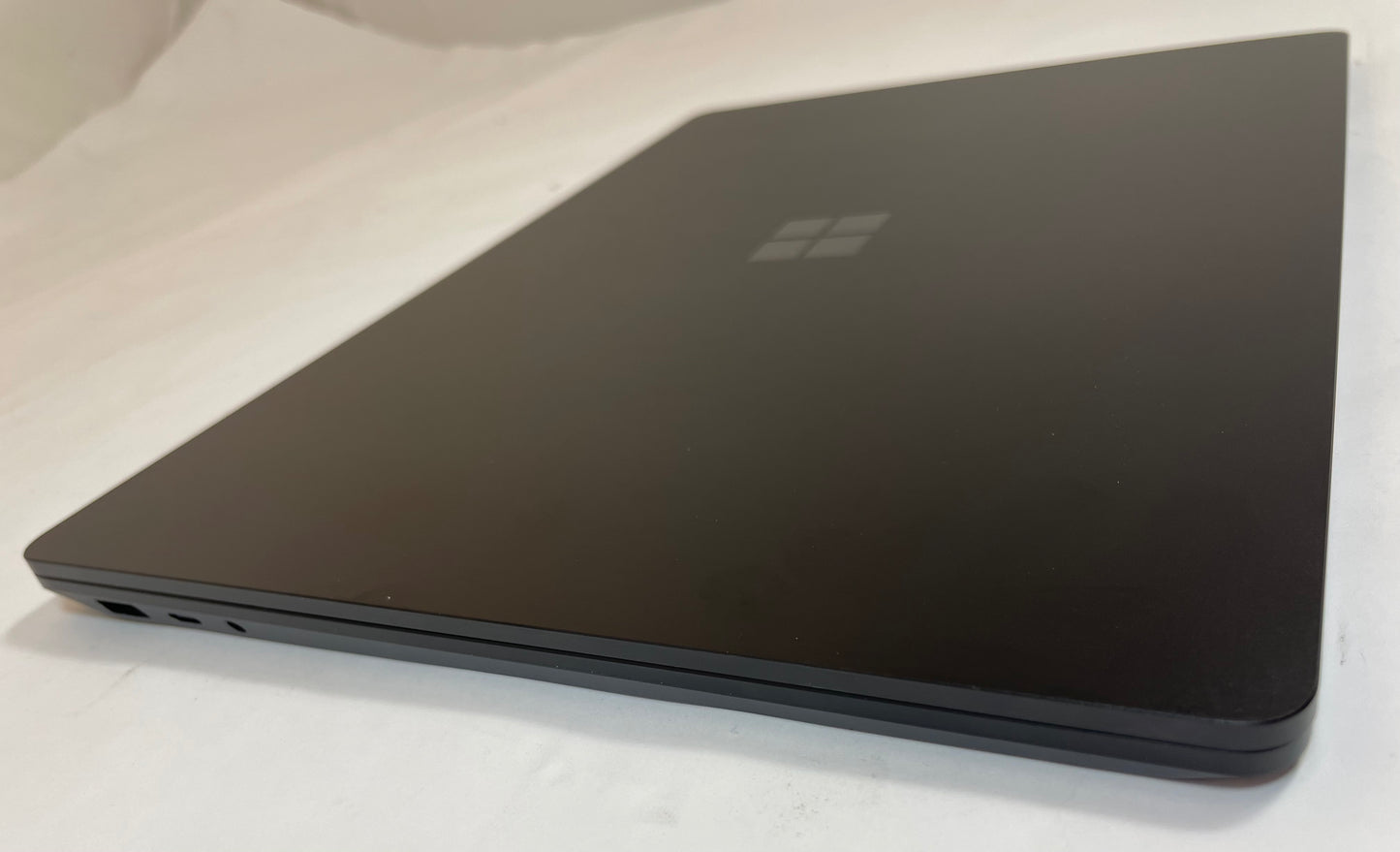 MICROSOFT SURFACE LAPTOP 5 13.5" Core i7 1265U 256GB 16GB NVMe WIN11 -Very Good