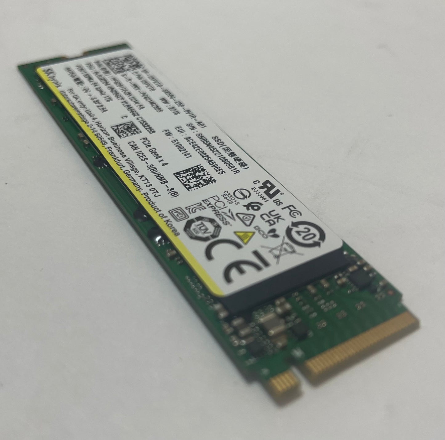 SK HYNIX HFS001TEJ9X101N 1TB NVMe Internal SSD -Excellent