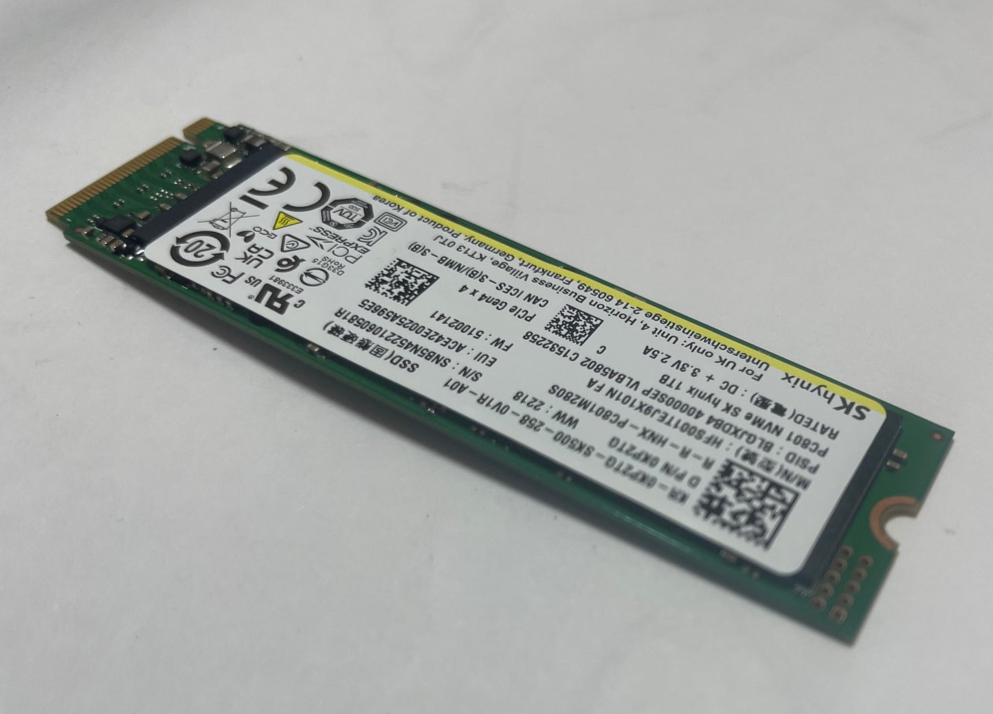 SK HYNIX HFS001TEJ9X101N 1TB NVMe Internal SSD -Excellent