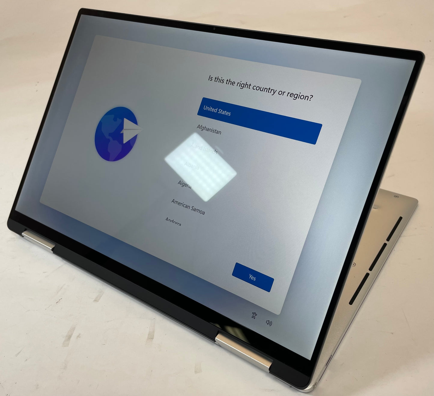 DELL XPS 13 9310 2n1 13.4" Laptop Core i7 1165G7 512GB 16GB NVMe Windows 11