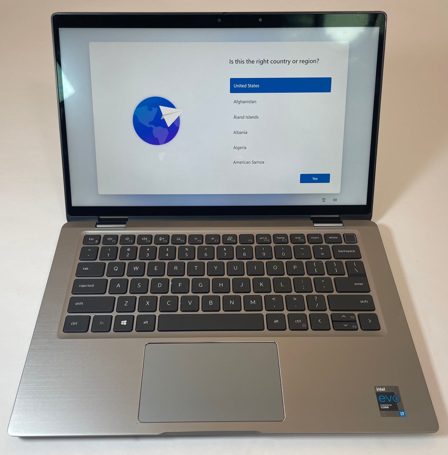 DELL Latitude 7320 13" 2n1 Laptop Core i7 1165G7 16GB 256GB NVMe Windows 11-Good