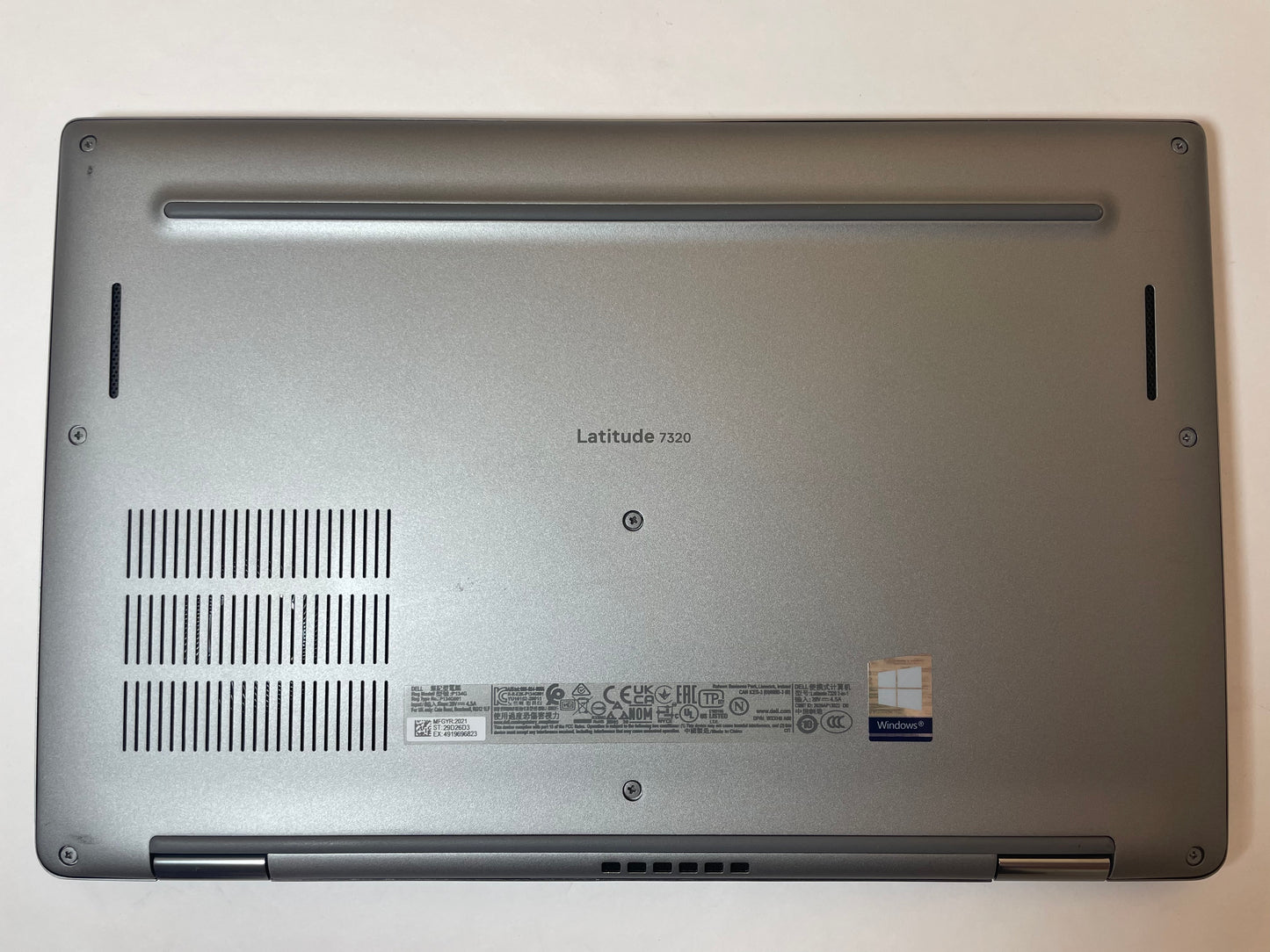 DELL Latitude 7320 13" 2n1 Laptop Core i7 1165G7 16GB 256GB NVMe Windows 11-Good