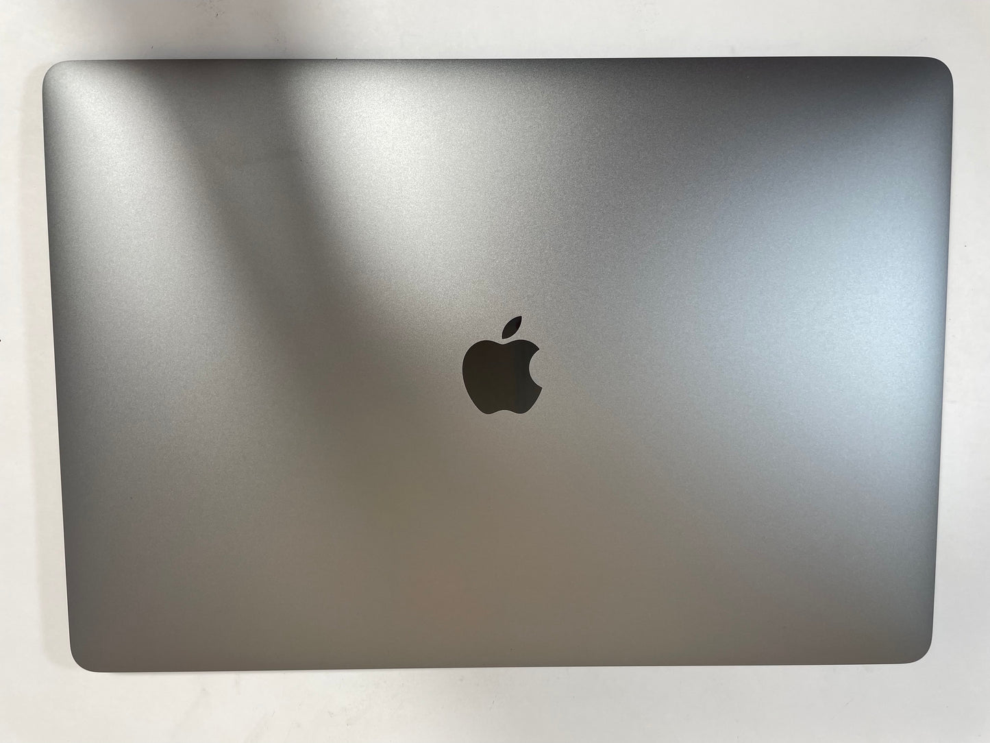APPLE MacBook Pro A1707 2017 15" i7 7920HQ 16GB 512GB SSD Gray Ventura-Very Good