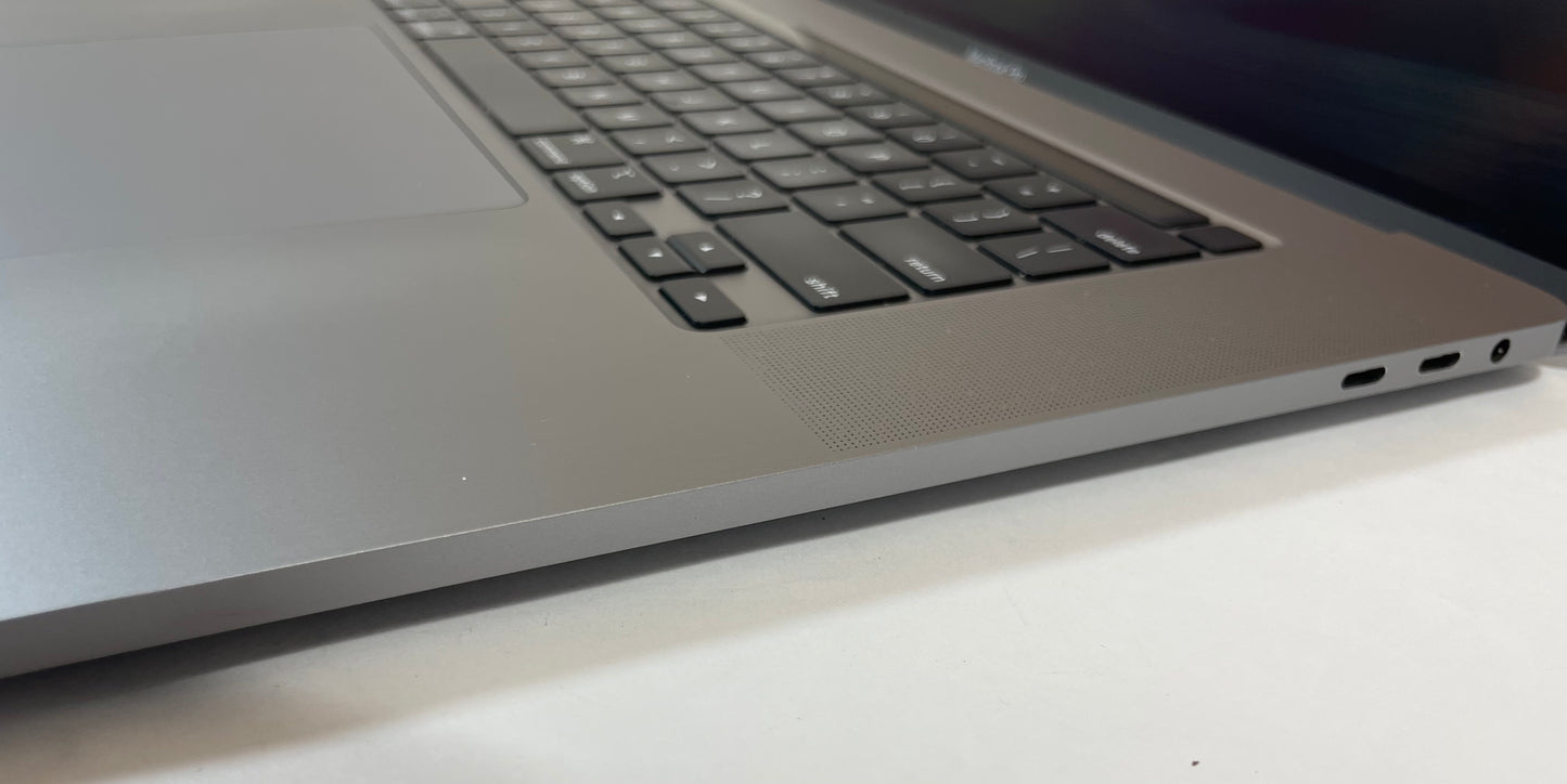 APPLE MacBook Pro A2141 2019 16" i9 9980HK 32GB 1TB SSD Gray Sequoia -Good