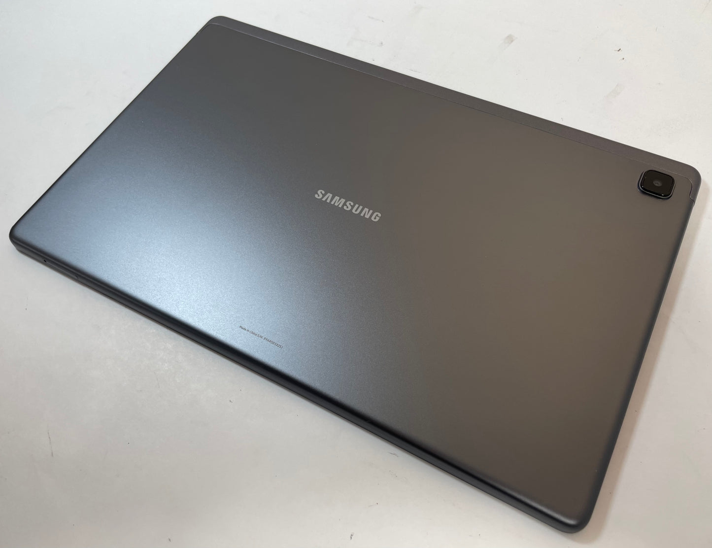 SAMSUNG GALAXY TAB A7 SM-T500 10.4" 32GB WiFi Only Andriod