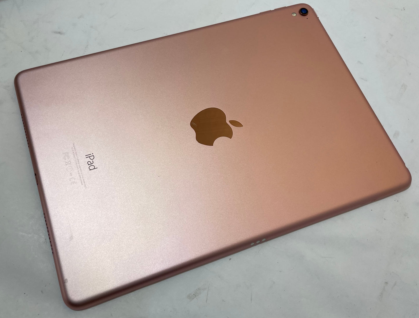 APPLE iPad Pro A1673 9.7" Tablet 256GB WiFi Only Rose Gold iOS -Good