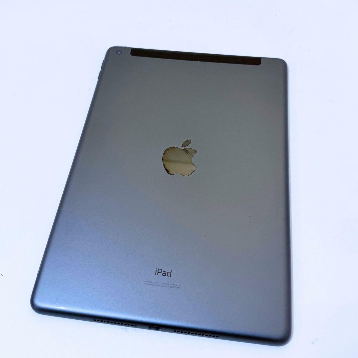APPLE iPad (8th Gen) A2429 10.2" 32GB WiFi Only Space Gray
