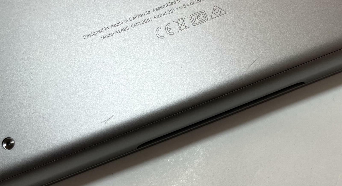 APPLE MacBook Pro A2485 2021 16" M1 Pro 32GB 1TB SSD Gray Tahoe -Very Good