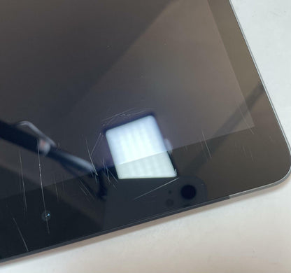 APPLE iPad 9th Gen A2603 10.2" 64GB Wi-Fi + Cellular Gray iOS