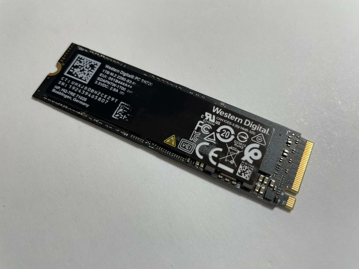 WESTERN DIGITAL SDAPNTW-1T00-1006 SN720 1TB M.2 PCIe 3 x4 NVMe Internal SSD
