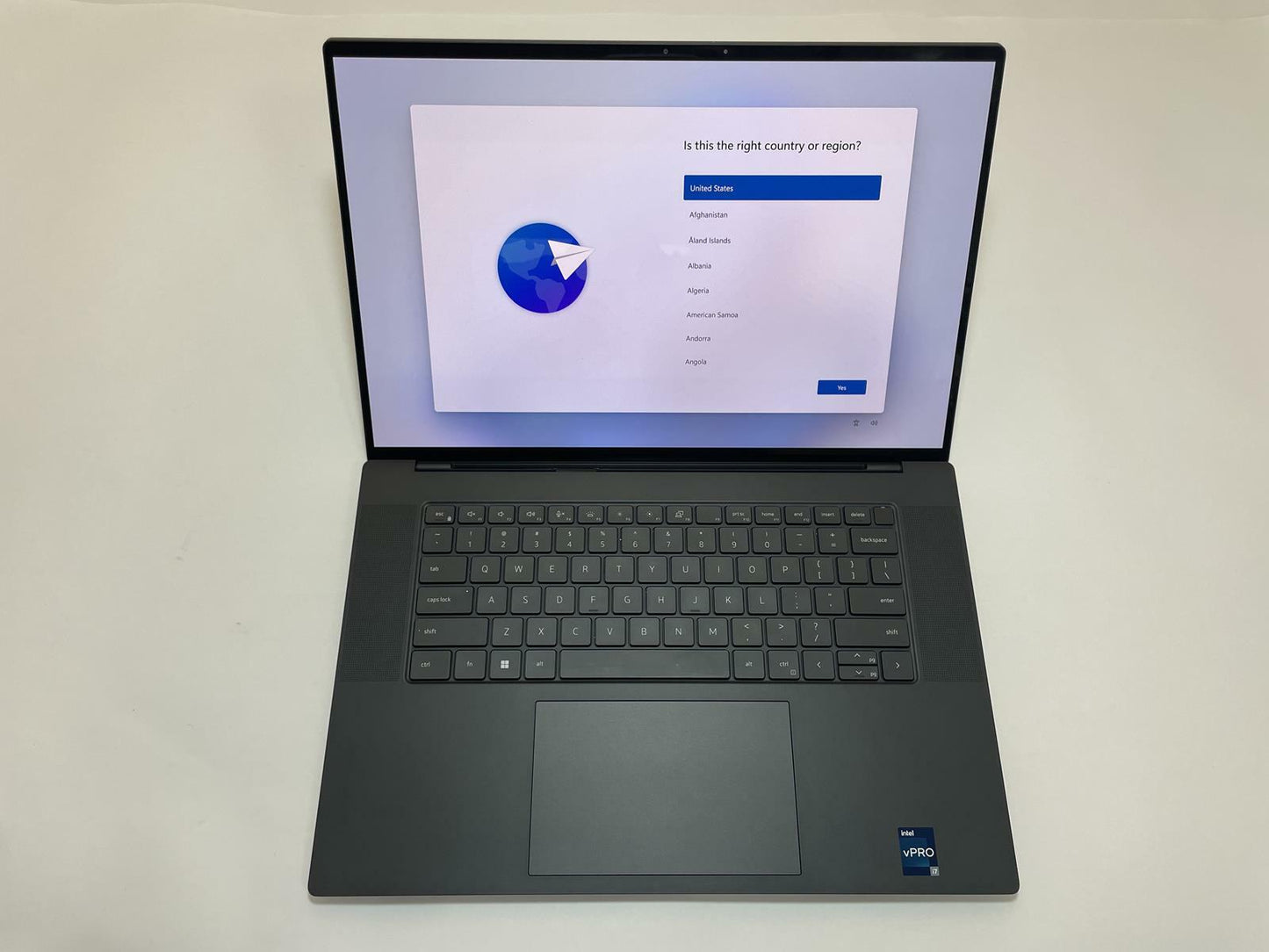 DELL PRECISION 5680 16" Touch Laptop i7-13800H 32GB 512GB NVMe WIN11 -Excellent