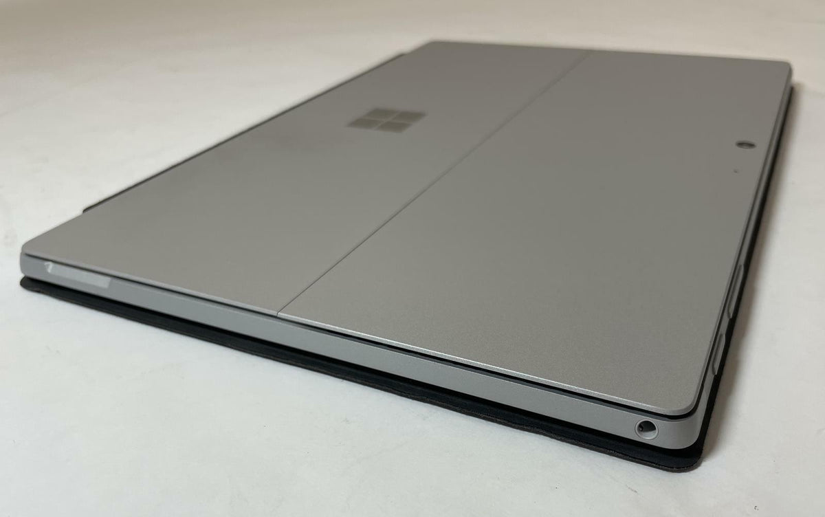 MICROSOFT SURFACE PRO 7 Plus i5 1135G7 8GB 256GB NVMe WIN11 -Good -W/ Keyboard