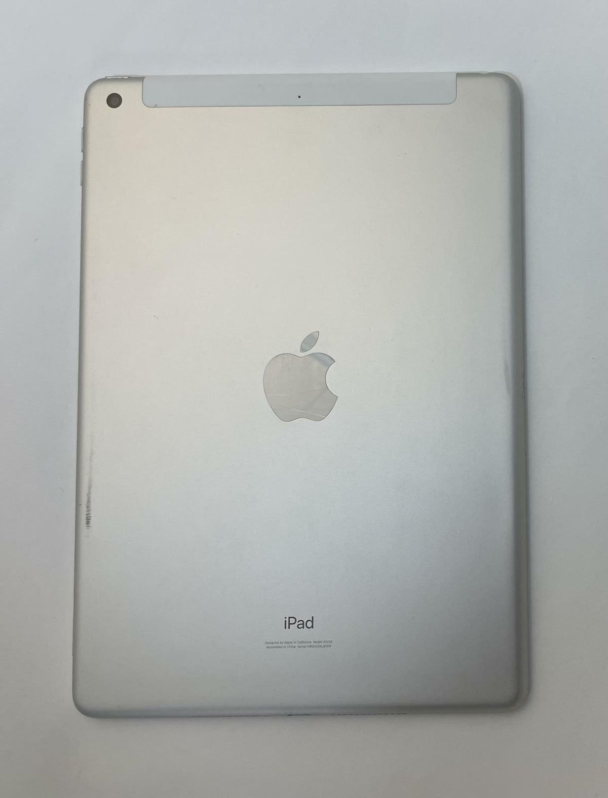 APPLE iPad (8th Gen) A2428 10.2" 32GB Unlocked White & Silver iOS