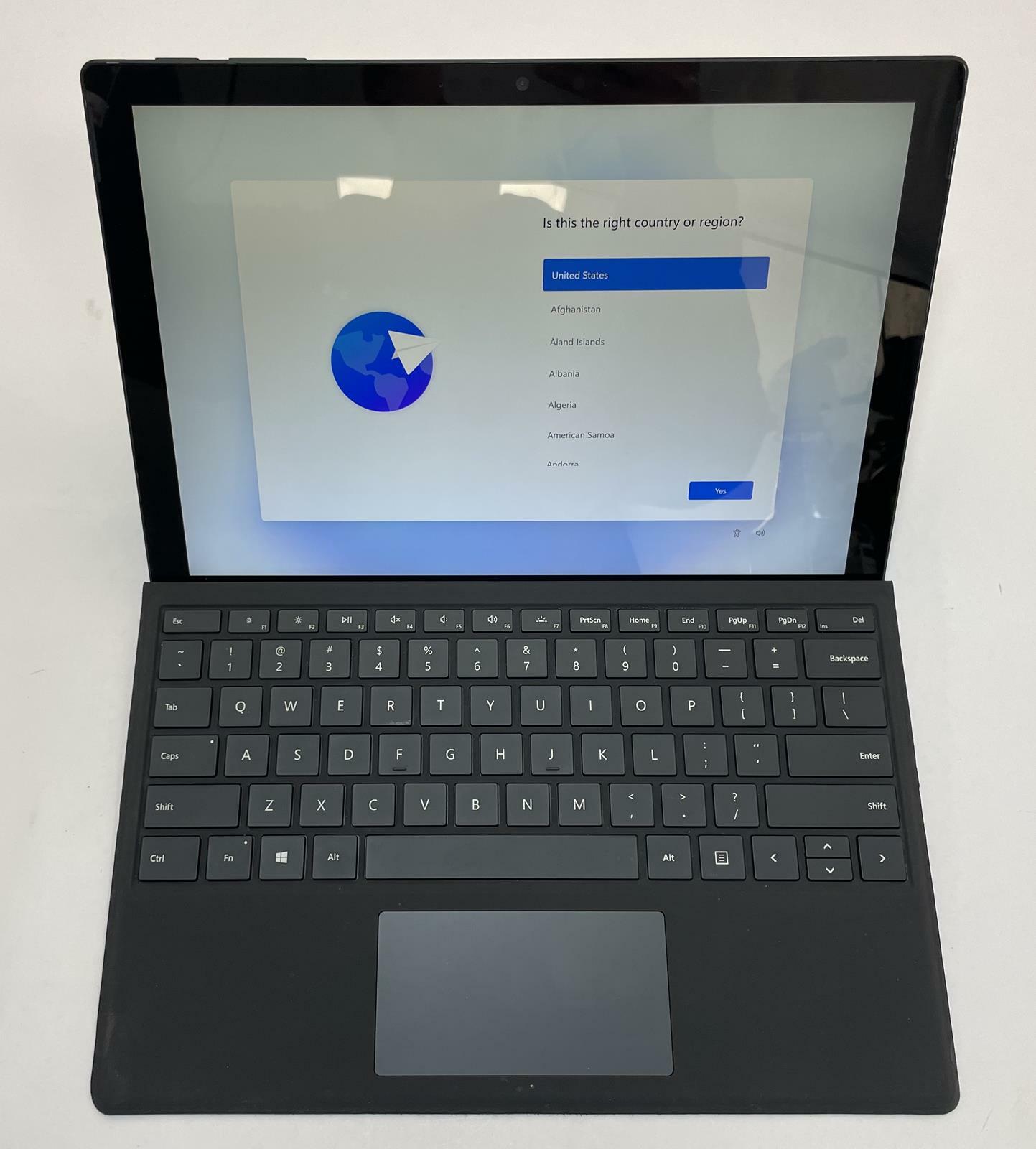 MICROSOFT SURFACE PRO 7 Plus i7 1165G7 16GB 256GB Black WIN11 W/ Keyboard -Good
