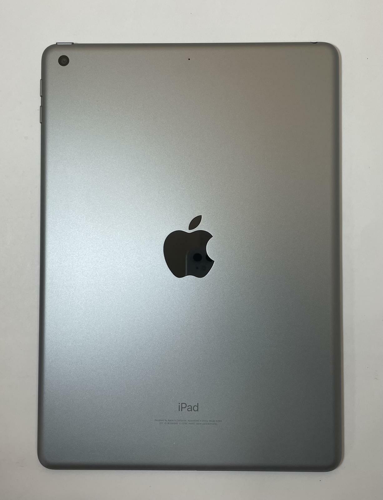 Apple iPad 6th Generation A1893 9.7" 32GB Wi-Fi Gray iOS -Very Good