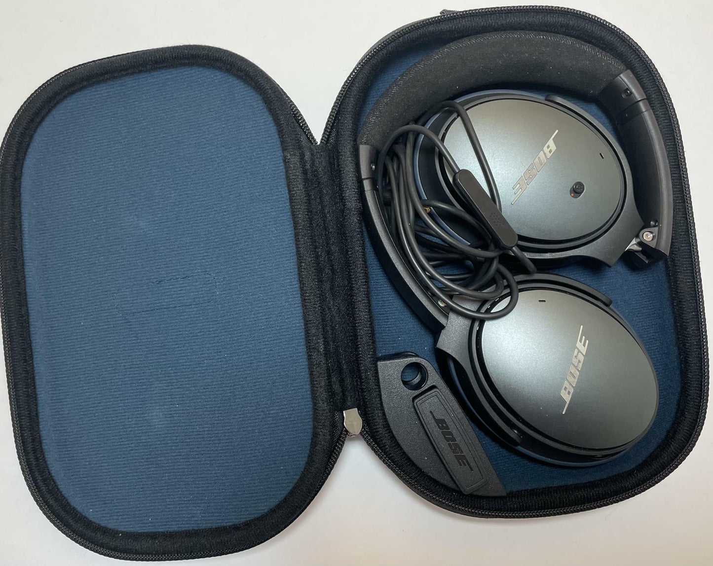 Bose QuietComfort 25 QC25 Acoustic Noise Cancelling Wired Headphones Black