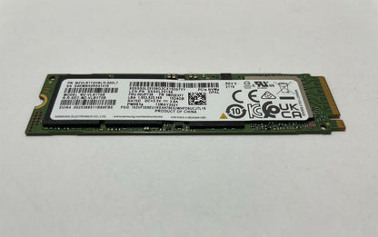 SAMSUNG MZ-VLB1T0B PM981a 1TB M.2 2280 PCIe 3 x4 NVMe Internal SSD