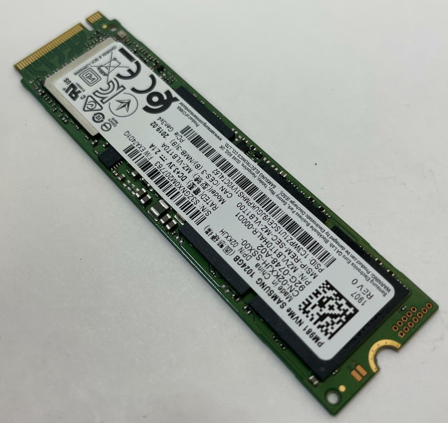 SAMSUNG MZ-VLB1T0A PM981 1024GB PCIe NVMe M.2 Internal Solid State Drive