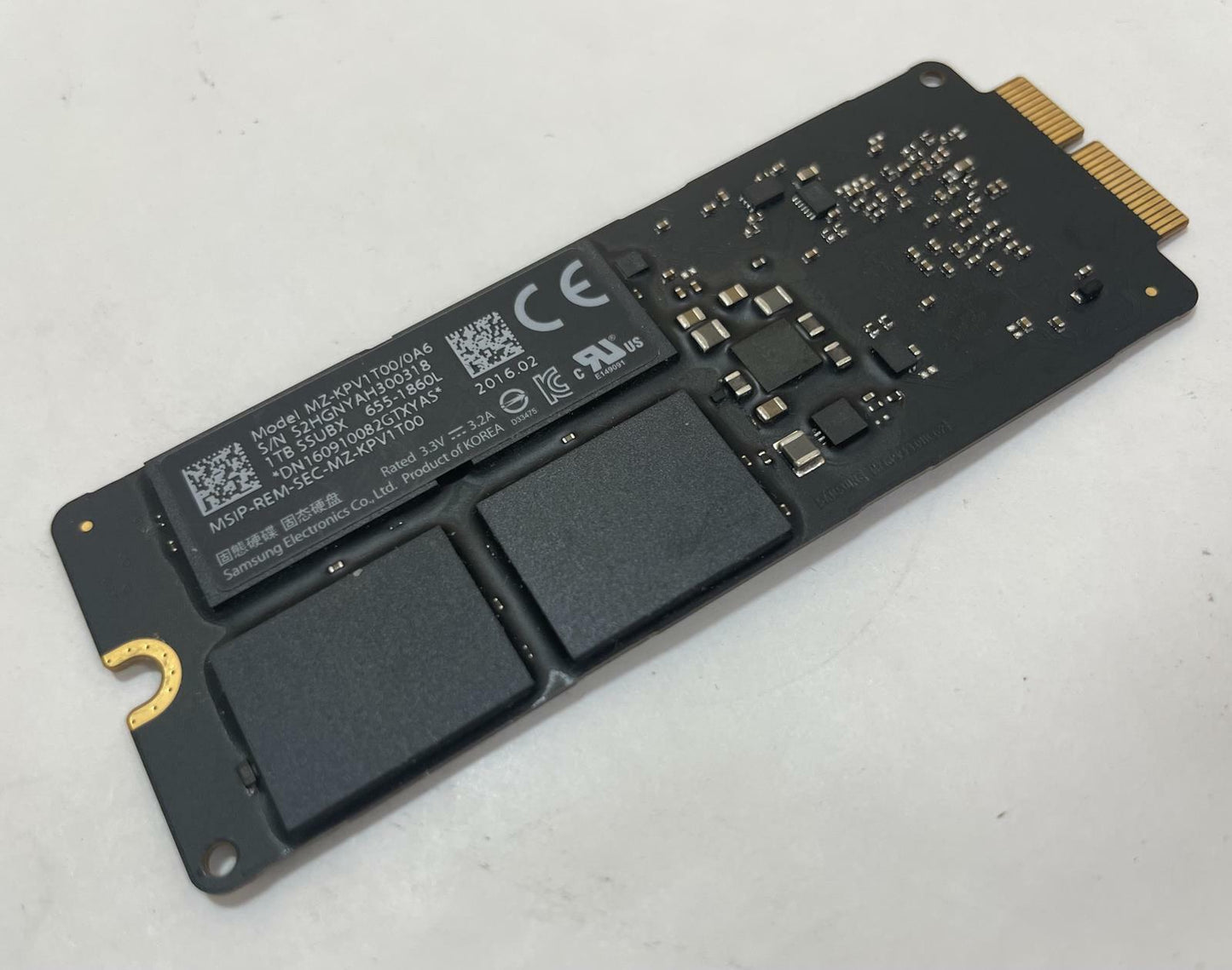 SAMSUNG MZ-KPV1T00/0A6 1TB SSUBX PCIe Blade SSD - Apple 655-1860L