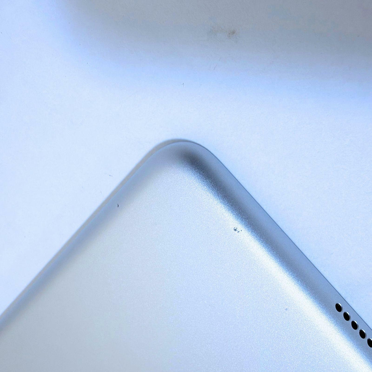 Apple iPad (8th Gen) A2270 10.2" 32GB WiFi Silver - Good