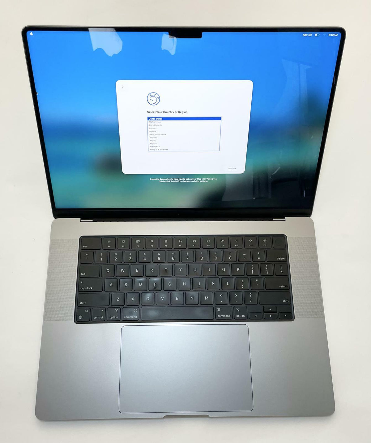 APPLE MacBook Pro A2780 2023 16" M2 Pro 32GB 512GB SSD Gray Tahoe -Good