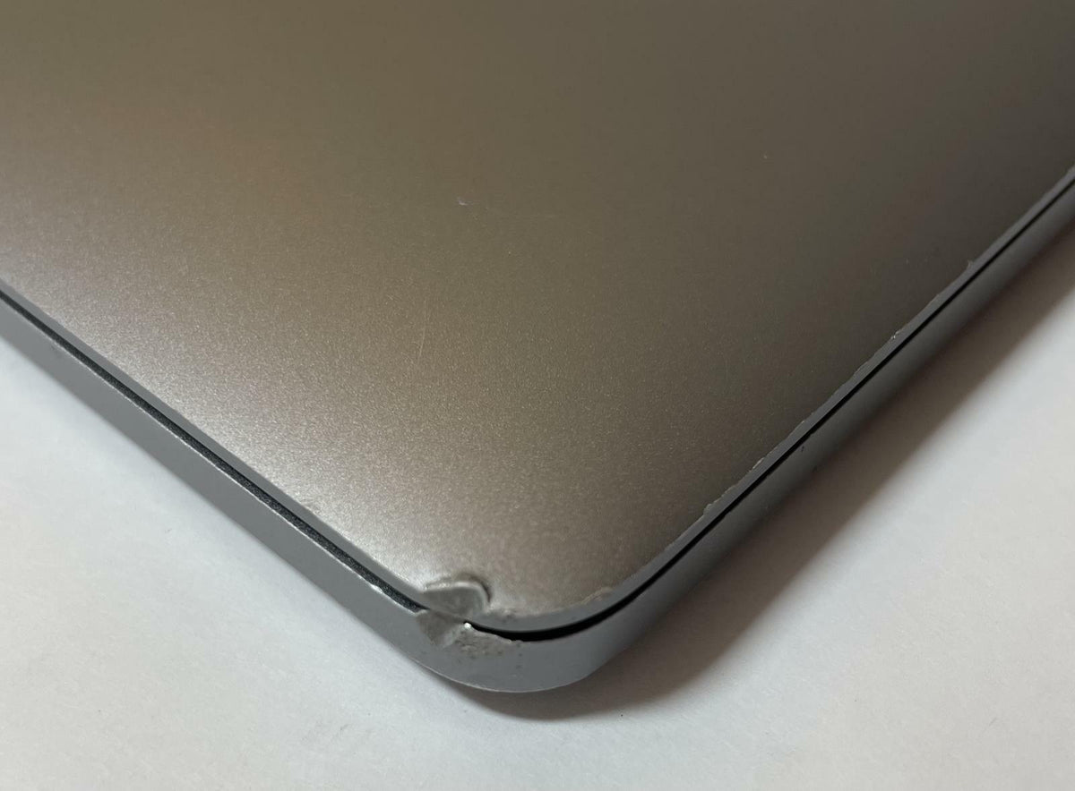 APPLE MacBook Pro A1989 2018 13" Core i7 8559U 16GB 512GB SSD Gray Sequoia