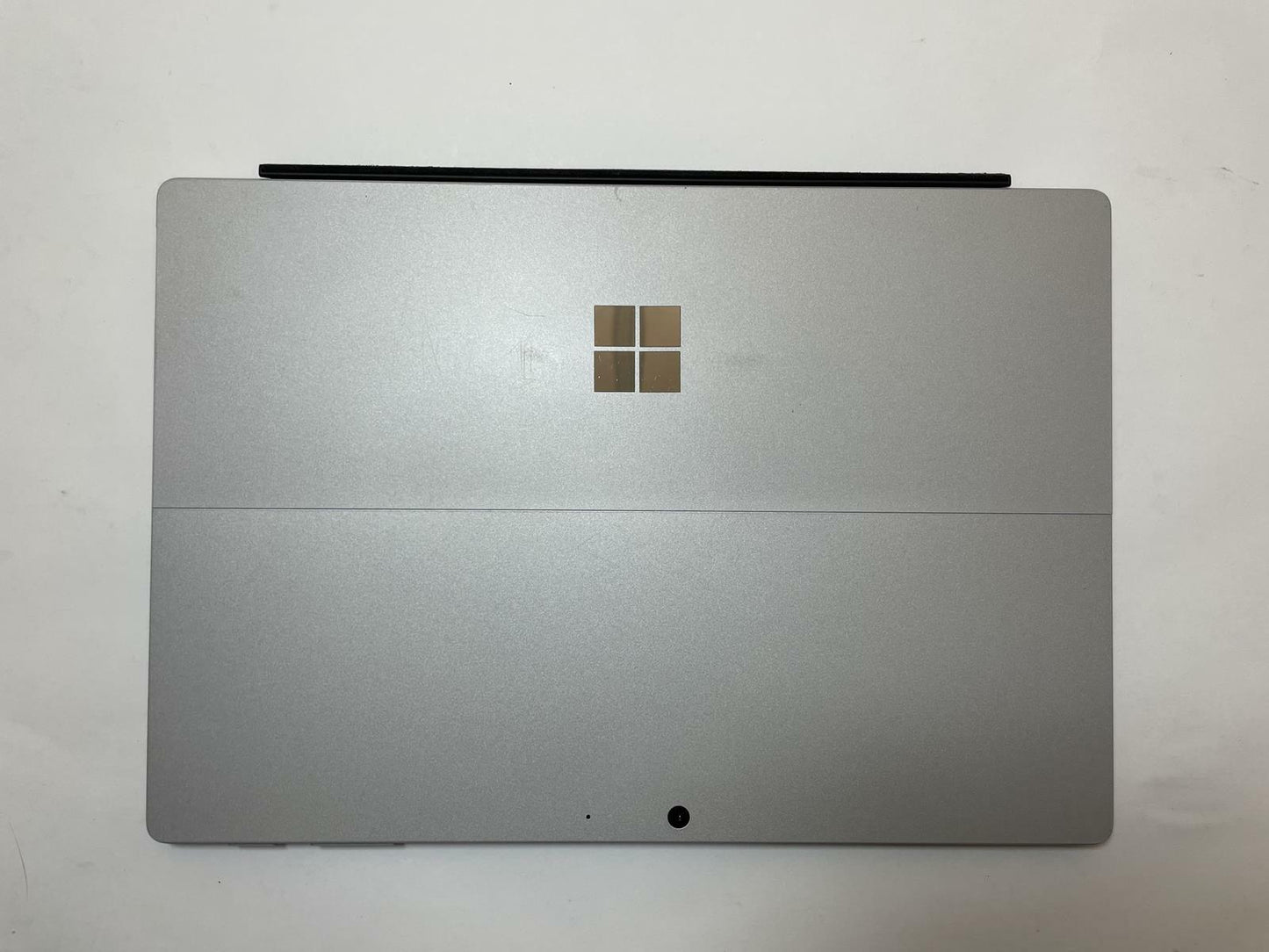 MICROSOFT SURFACE PRO 7 12" i5 1035G4 8GB 256GB W11P W/ Keyboard -Good