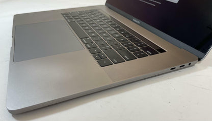 APPLE MacBook Pro A1990 2019 15" Core i7 9750H 16GB 500GB NVMe Gray Sonoma -READ