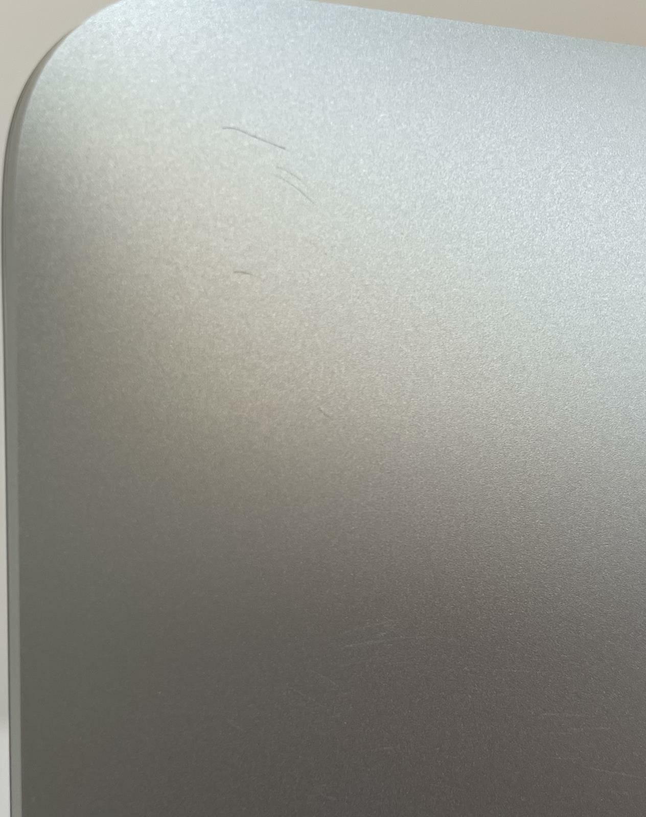 APPLE iMac A2116 2019 21.5" Core i7-8700 16GB 1TB HDD Silver Sequoia -Good
