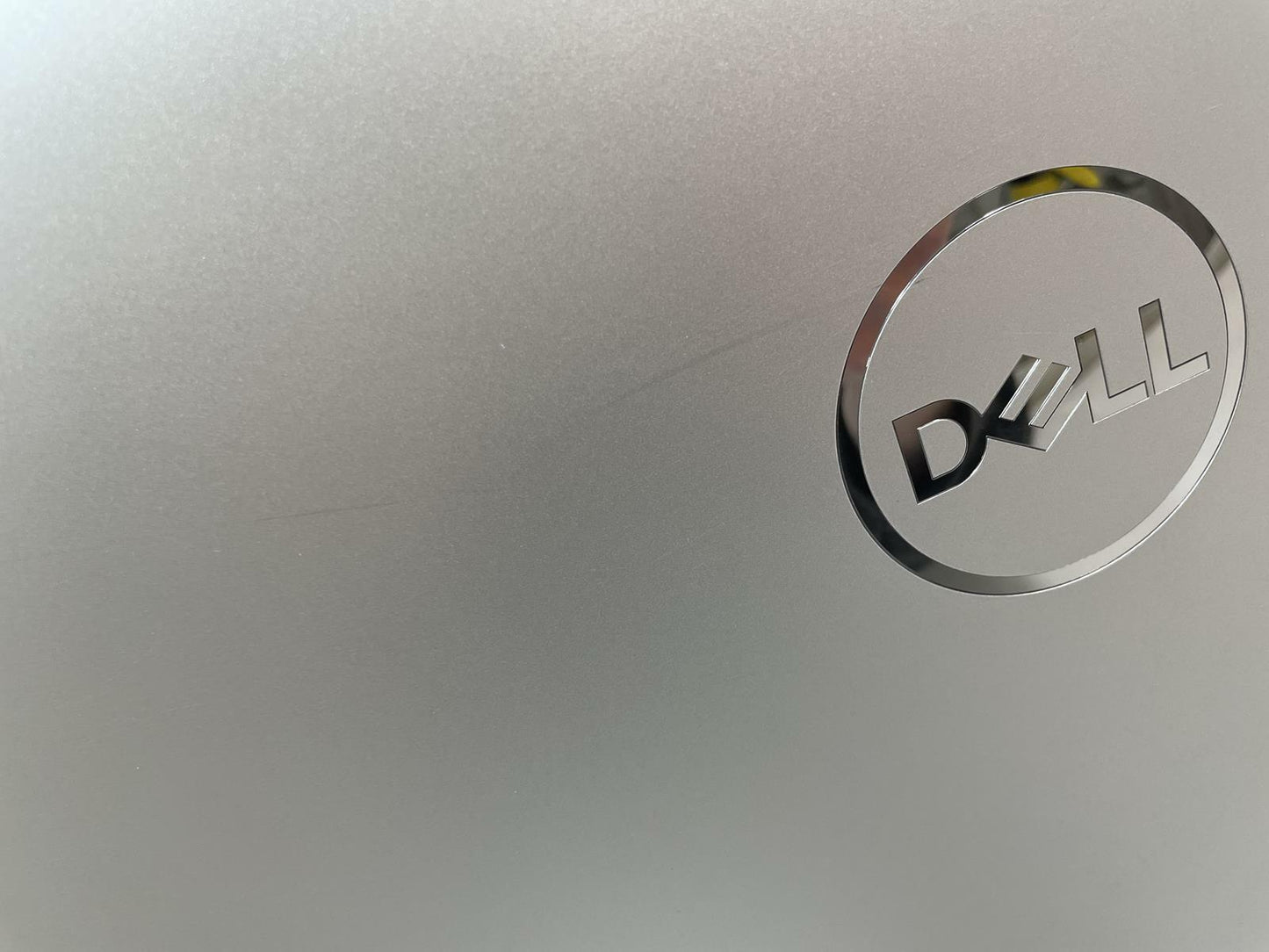 Dell Inspiron 5490 23" Touchscreen AIO i5 10210U 12GB 256GB NVMe WIN11-Very Good