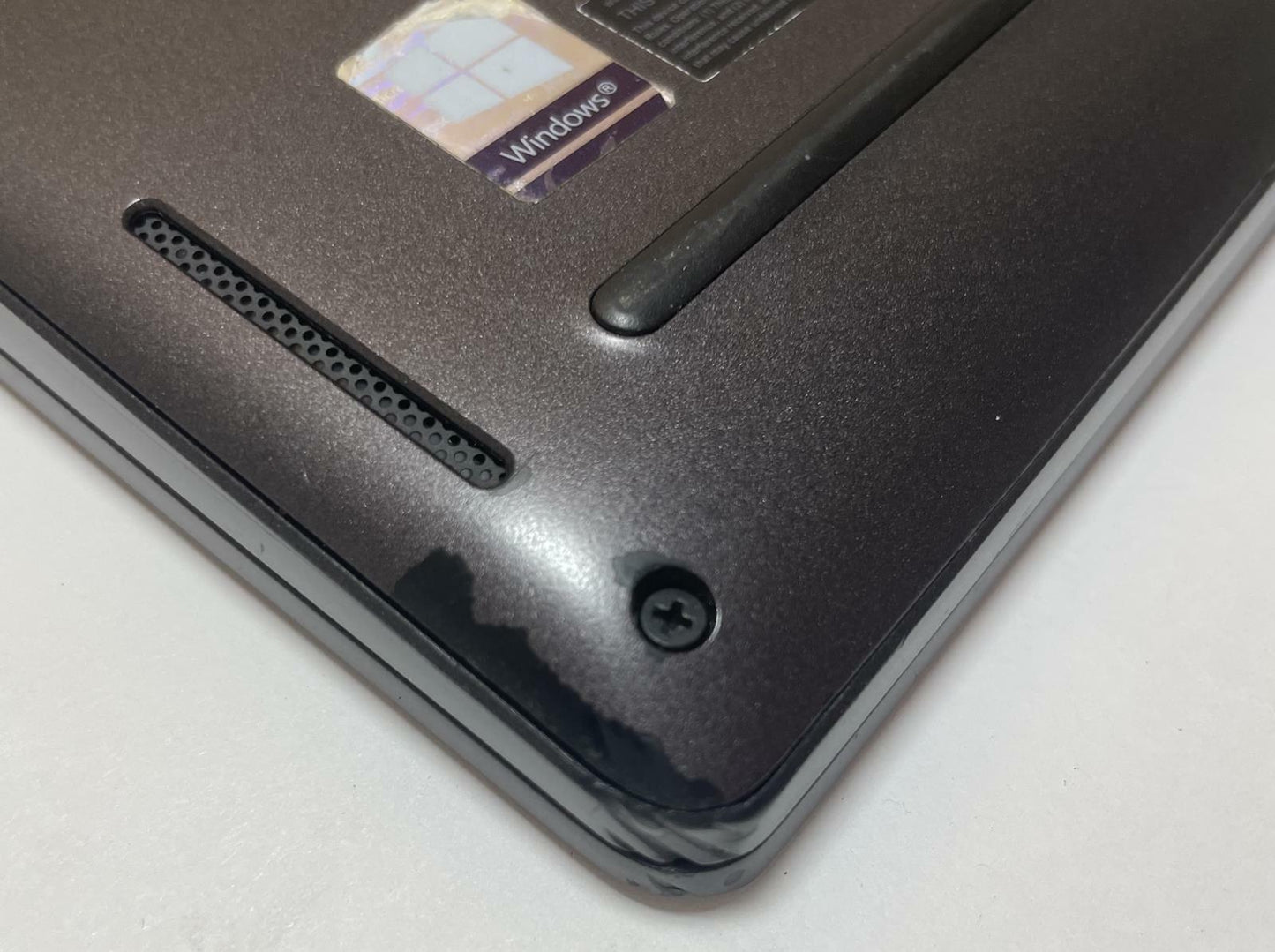 DELL LATITUDE 5300 2-IN-1 13" Laptop Core i7 8665U 16GB 256GB Windows 11 Pro