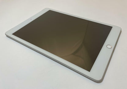 APPLE iPad (8th Gen) A2428 10.2" 32GB Unlocked White & Silver iOS