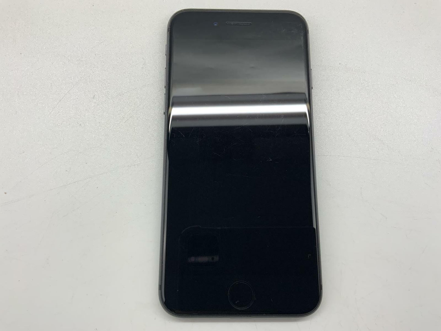 APPLE iPhone 8 A1905 64GB AT&T Black iOS -Very Good