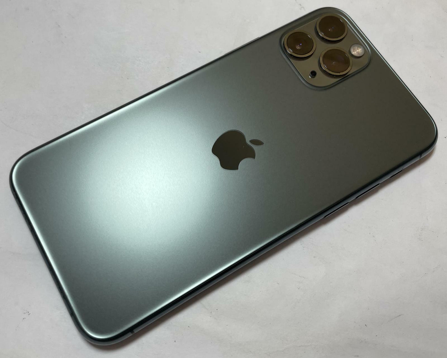 APPLE iPhone 11 Pro A2160 64GB AT&T Midnight Green iOS