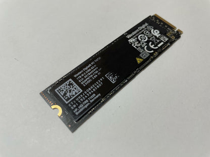 WESTERN DIGITAL SDAPNTW-1T00-1006 SN720 1TB M.2 PCIe 3 x4 NVMe Internal SSD
