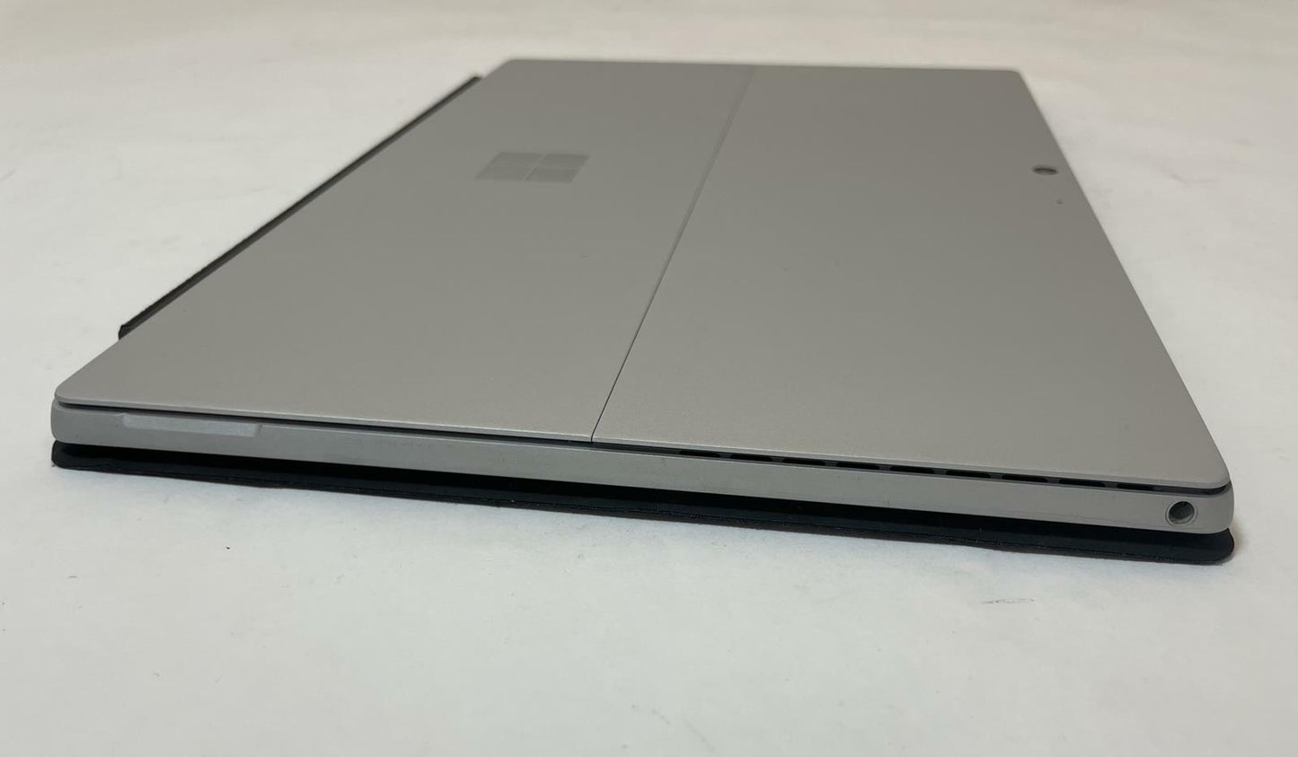 MICROSOFT SURFACE PRO 7 Intel i5 1035G4 8GB 256GB W11 W/ Keyboard -Very Good