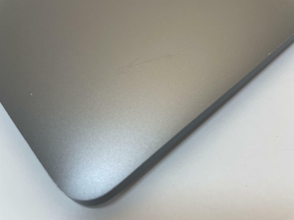 APPLE MacBook Pro A1990 2018 15" Core i7 8850H 16GB 512GB SSD Gray Catalina