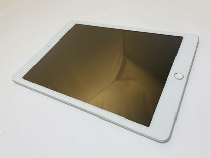 APPLE iPad (8th Gen) A2428 10.2" 32GB Unlocked White & Silver -Good
